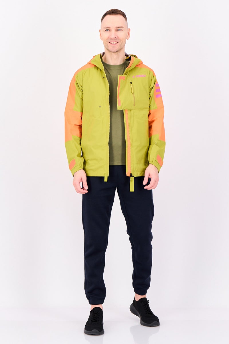 Adidas جاكيت رياضي للرجال بأكمام طويلة مناسب للخارج، زيتوني - Image 2